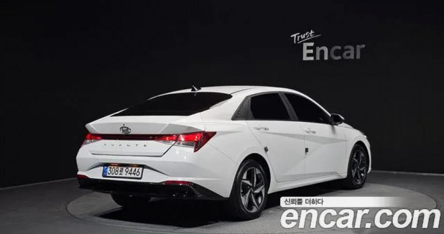 Hyundai Avante (Elantra) 