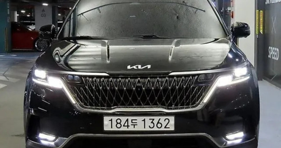 Kia Carnival 