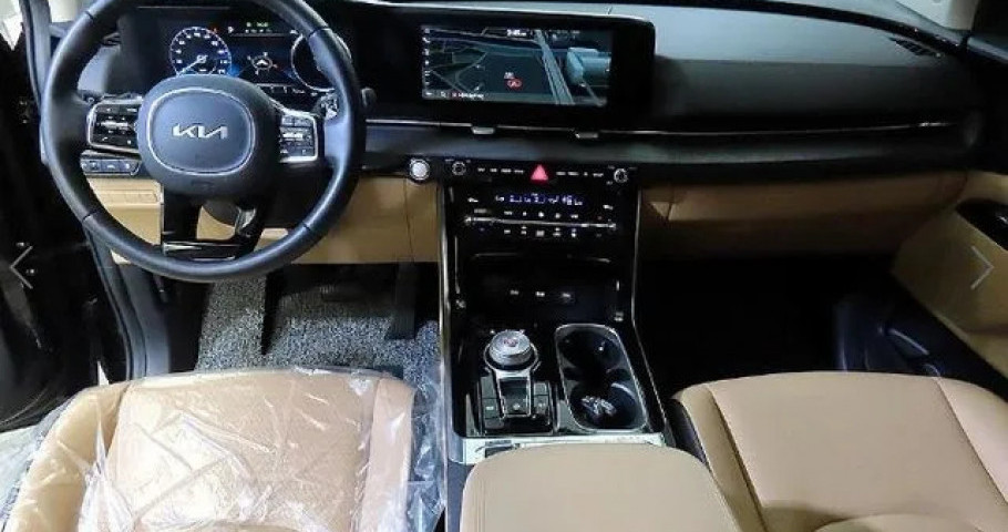 Kia Carnival 
