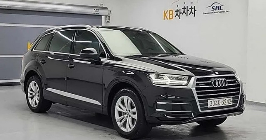Audi Q7 