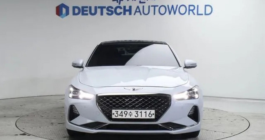 Genesis G70 
