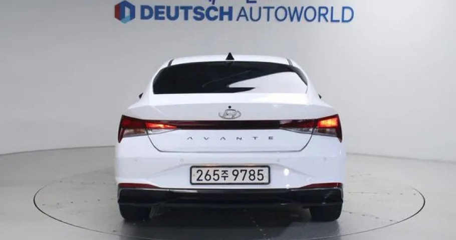 Hyundai Avante (Elantra) 
