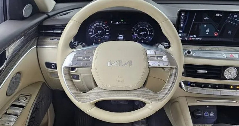 Kia K9 