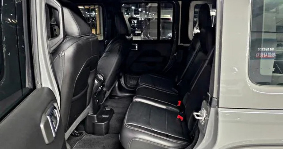 Jeep Wrangler 