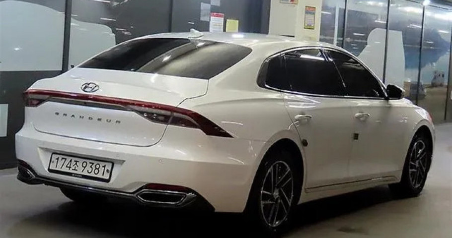 Hyundai Grandeur 