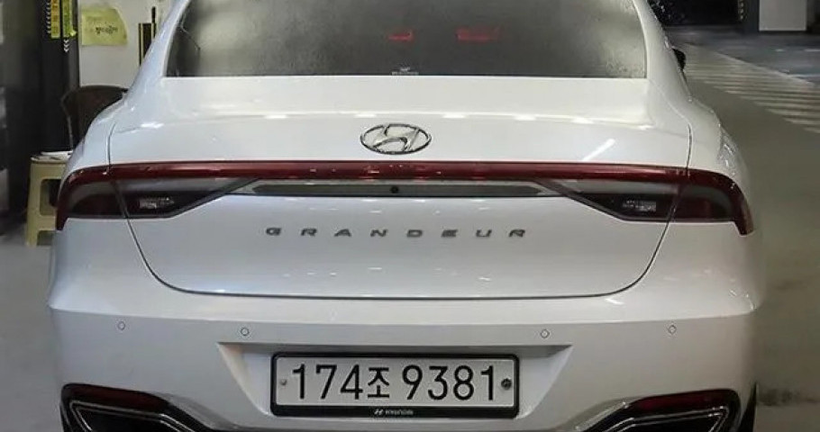 Hyundai Grandeur 