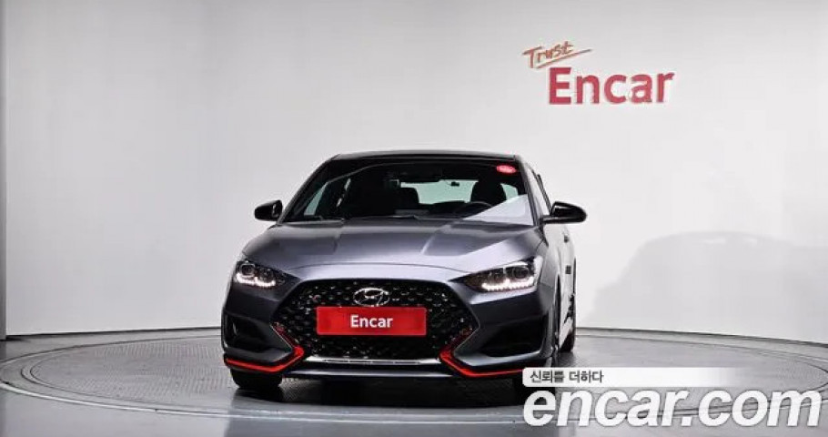 Hyundai Veloster 