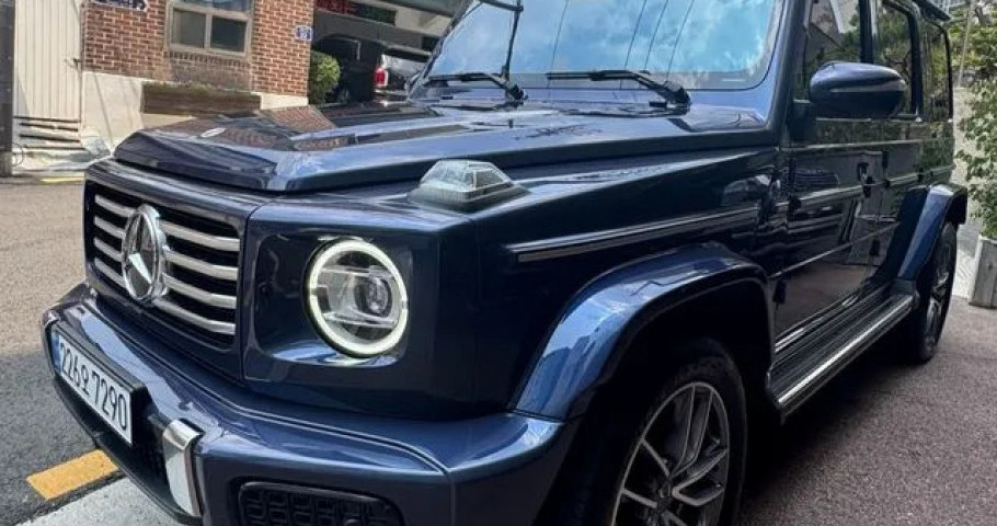 Mercedes-Benz G-Class 