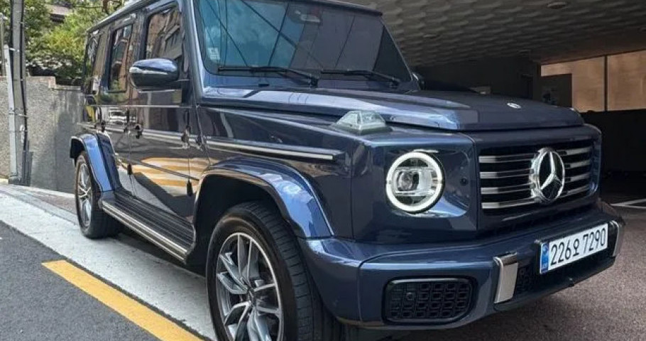 Mercedes-Benz G-Class 