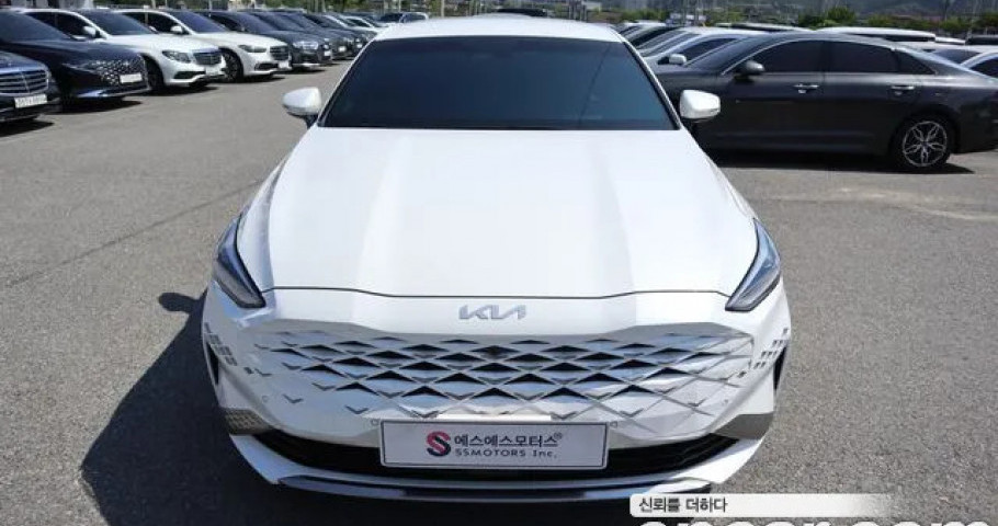 Kia K8 