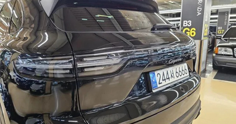 Porsche Cayenne 