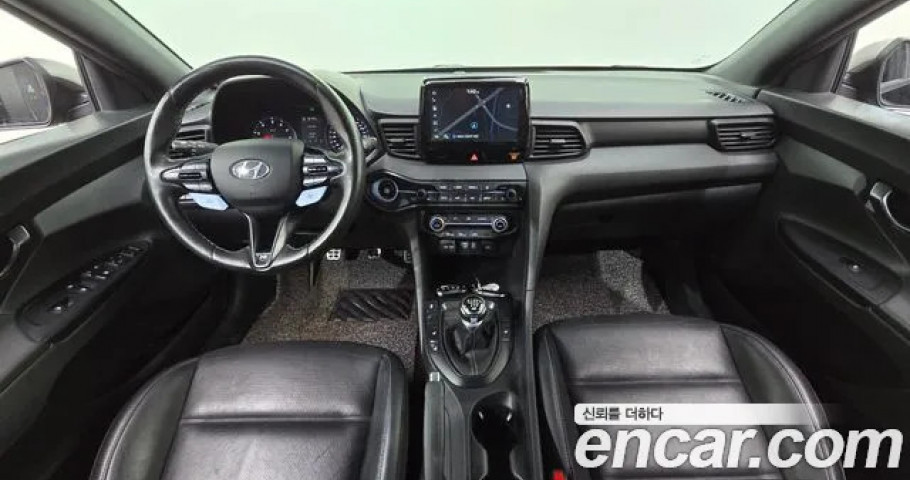 Hyundai Veloster 