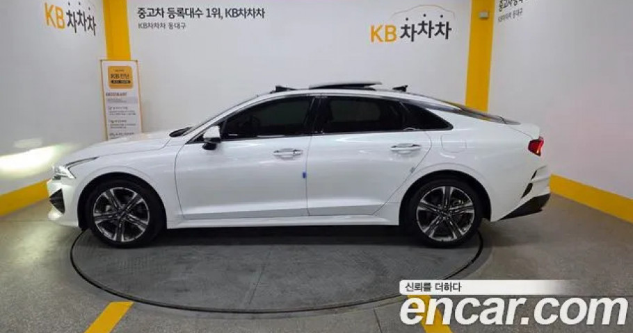 Kia K5 