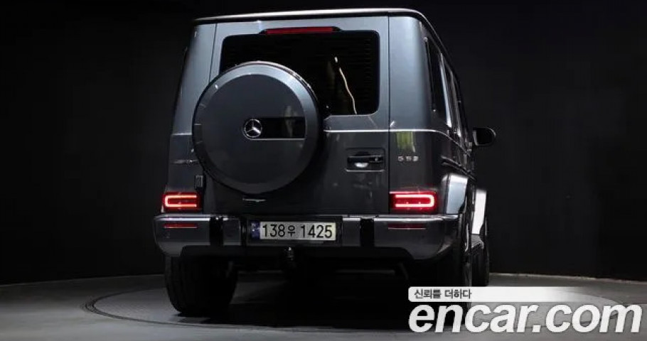 Mercedes-Benz G-Class 