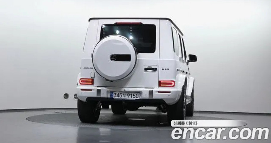 Mercedes-Benz G-Class 