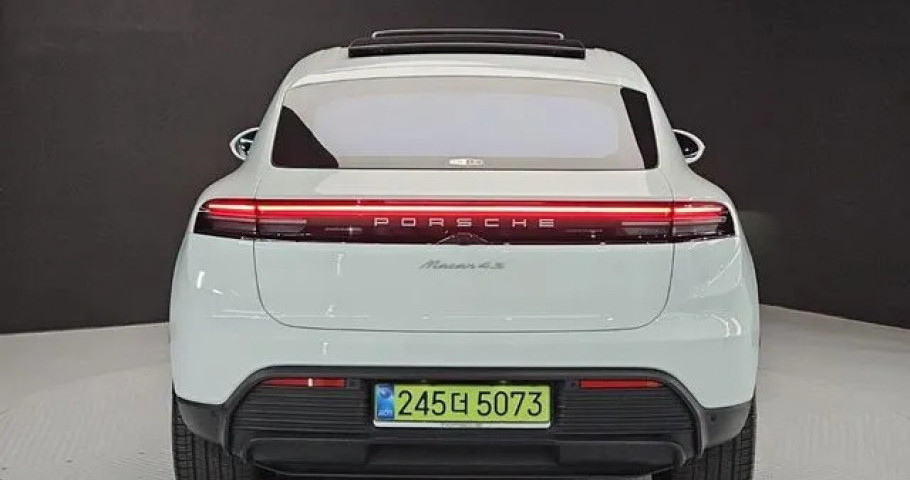 Porsche Macan 