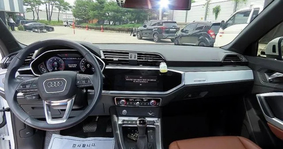Audi Q3 