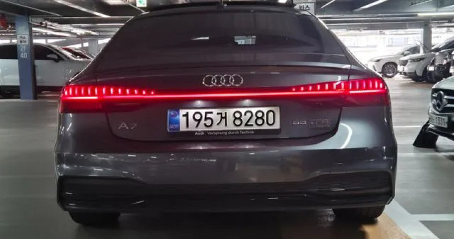 Audi A7 