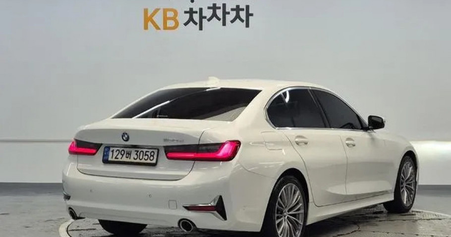 Bmw 3-Series 