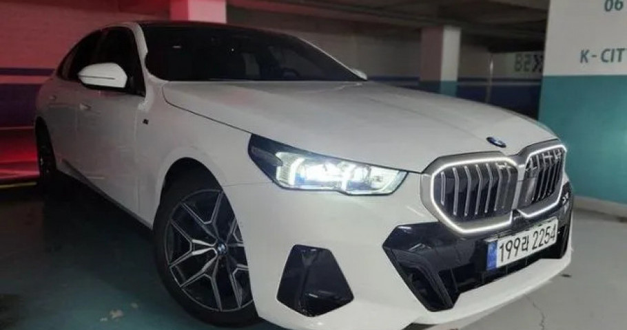 Bmw 5-Series 
