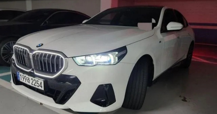 Bmw 5-Series 
