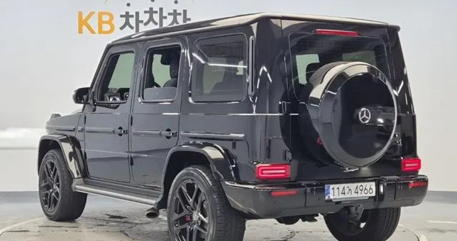Mercedes-Benz G-Class 