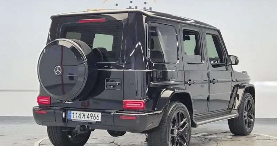 Mercedes-Benz G-Class 