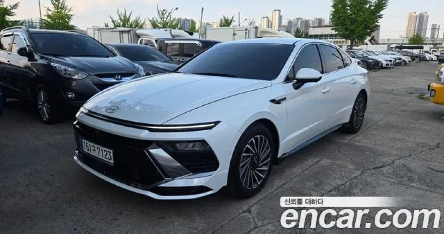 Hyundai Sonata 