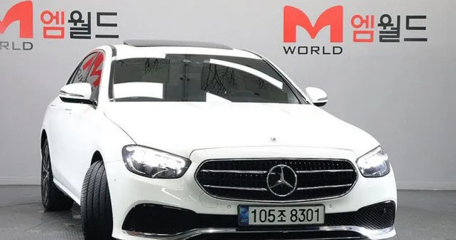 Mercedes-Benz E-Class 
