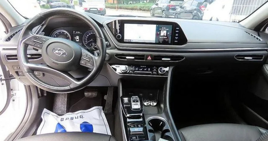 Hyundai Sonata 