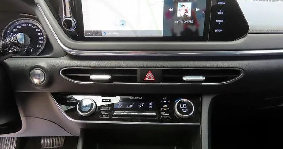 Hyundai Sonata 
