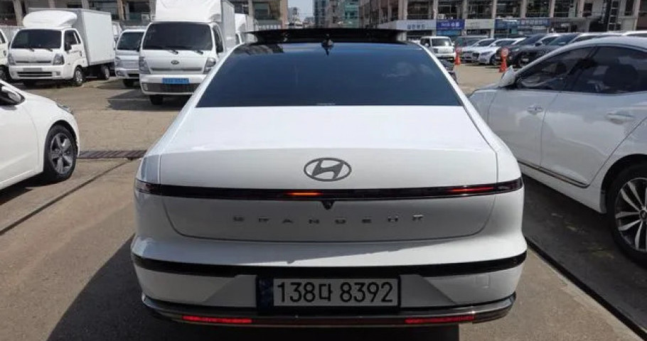Hyundai Grandeur 
