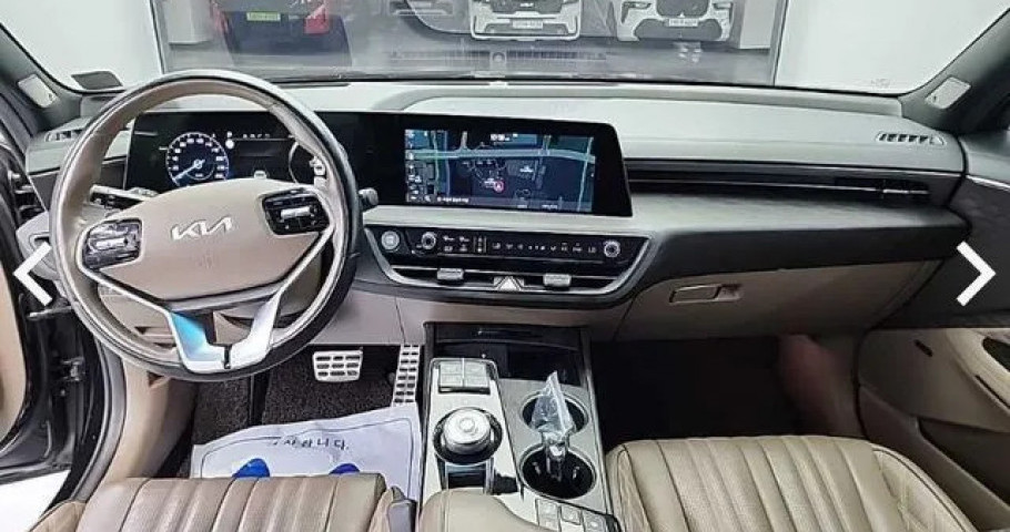 Kia K8 