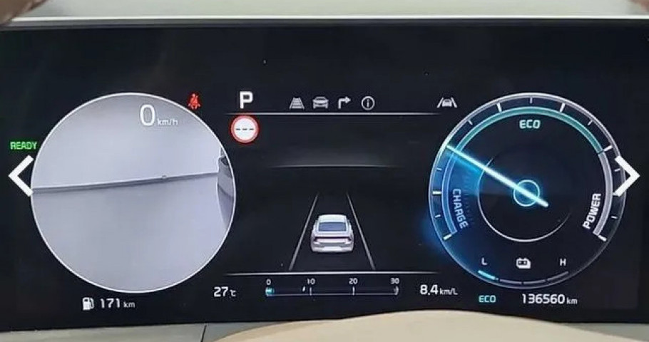 Kia K8 