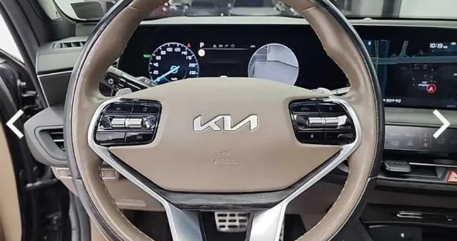 Kia K8 
