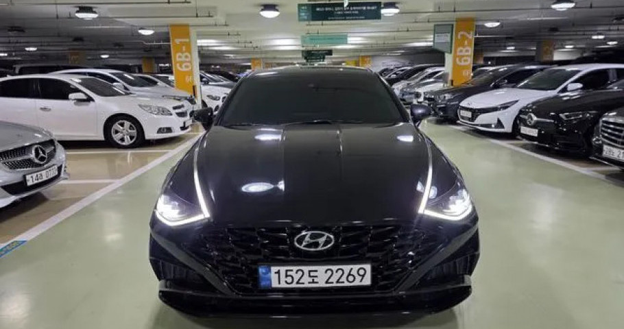 Hyundai Sonata 