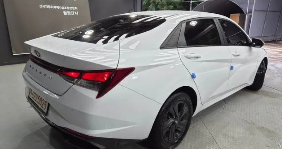 Hyundai Avante (Elantra) 