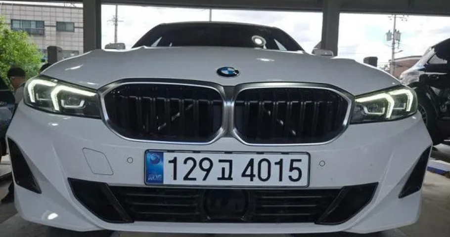 Bmw 3-Series 