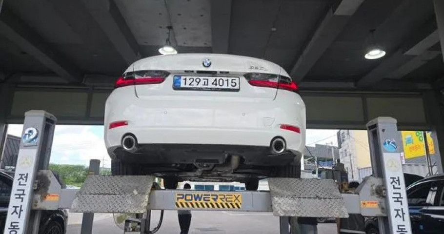 Bmw 3-Series 