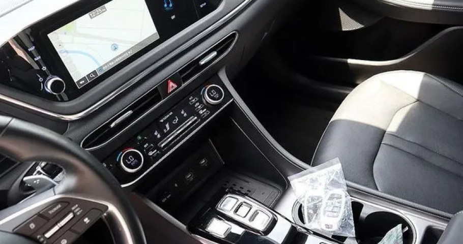 Hyundai Sonata 