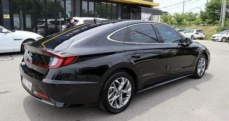Hyundai Sonata 