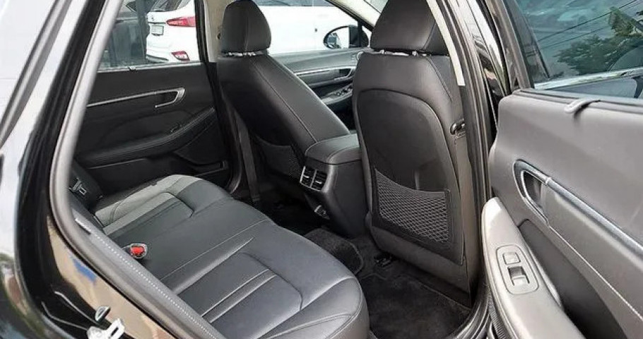 Hyundai Sonata 