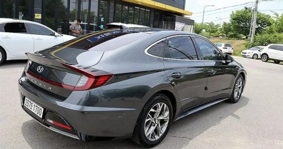 Hyundai Sonata 