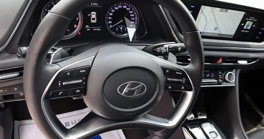 Hyundai Sonata 