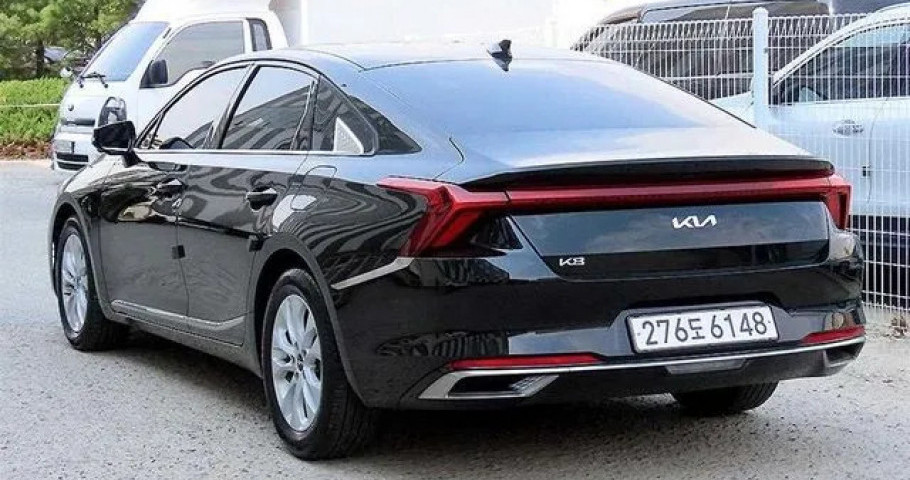 Kia K8 
