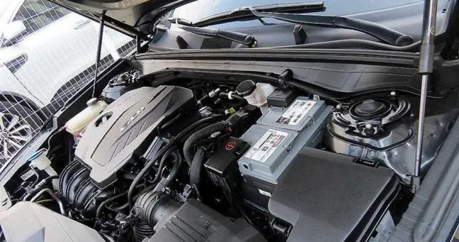 Kia K8 