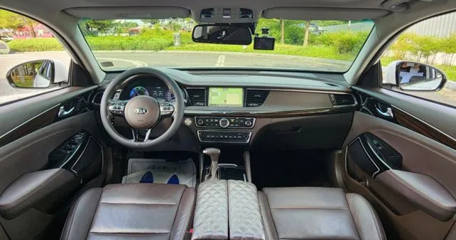 Kia K7 