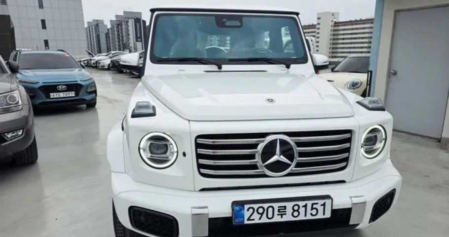 Mercedes-Benz G-Class 
