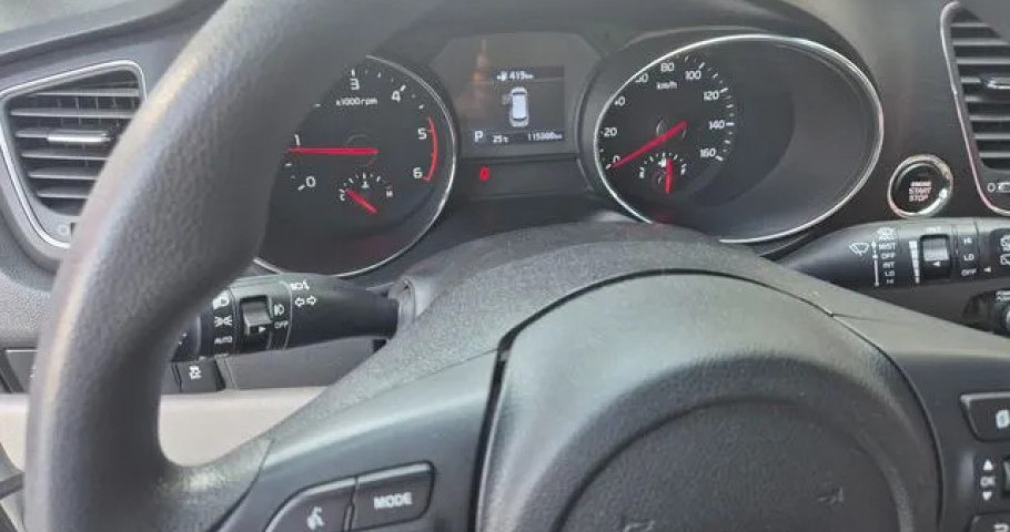 Kia Carnival 