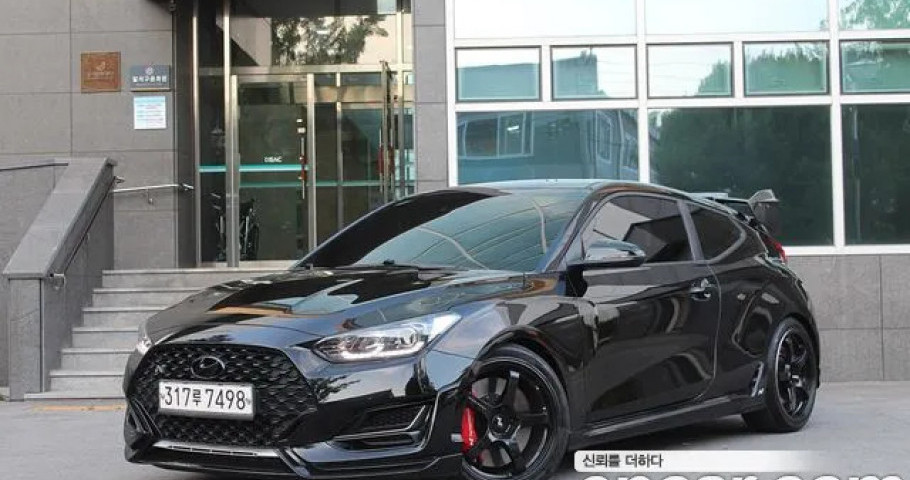 Hyundai Veloster 
